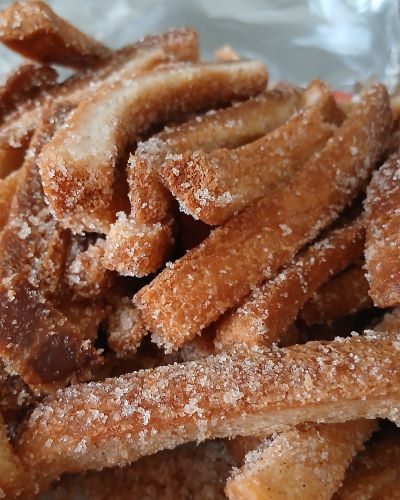 パンの耳揚げ★食パンでサンドイッチを作った時の余りパンの耳を利用