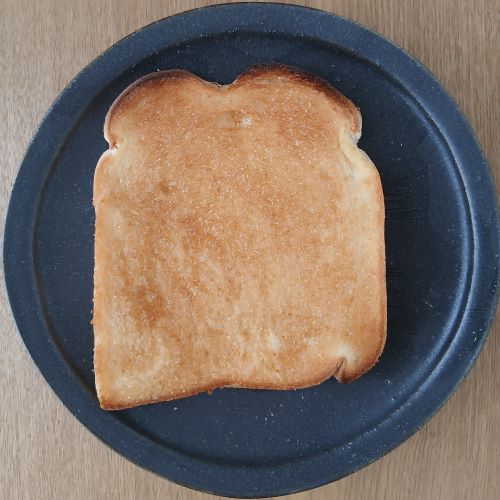 カルディ「食パンにぬって焼いたら」クイニーアマン
