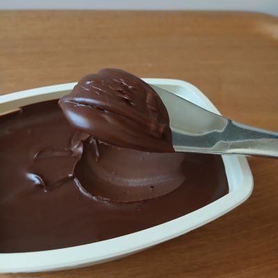 丸和油脂★コメダ珈琲店監修「ココアクリーム」なめらかクリーム:食パンに載せて♪