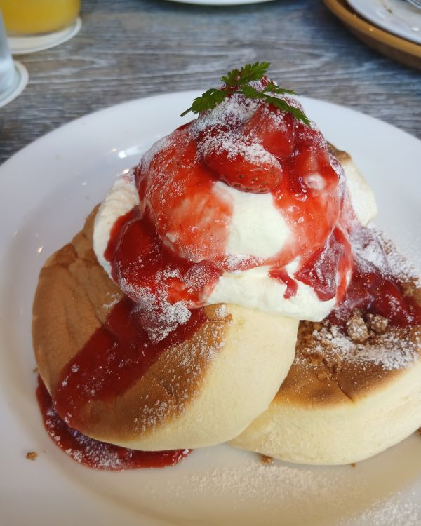 横浜みなとみらい店Merengueで遅めのランチ