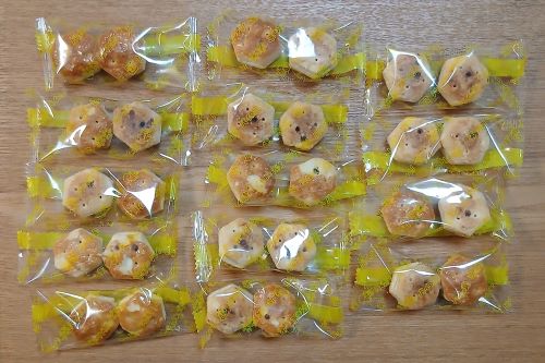 ロッテ★「パイの実」と「チョコを味わうパイの実」を比べてみた