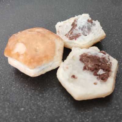 ロッテ★「パイの実」と「チョコを味わうパイの実」を比べてみた