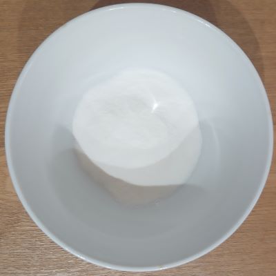 水を入れて混ぜるだけ「手づくりわらび餅」もっちもち新食感：コーヒーを使ってみた