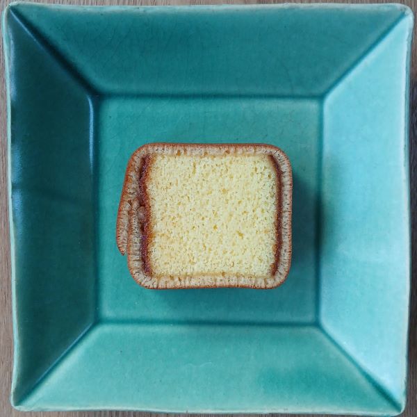 長崎からの贈り物「文明堂総本店カステラ巻」みかんいっぱい、かんころ餅、手作りヨモギ餅（餡子入り）