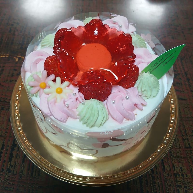 ひなまつり2026★シャトレーゼ「お花のフリルショートデコレーション」