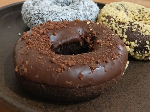 ミスタードーナツ★チョコレートドーナツ３種（ダブル・ゴールデン・ココナツ）