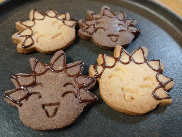 座間市推奨品「ざまりんクッキー」２種（お顔と全身）ポエム洋菓子店