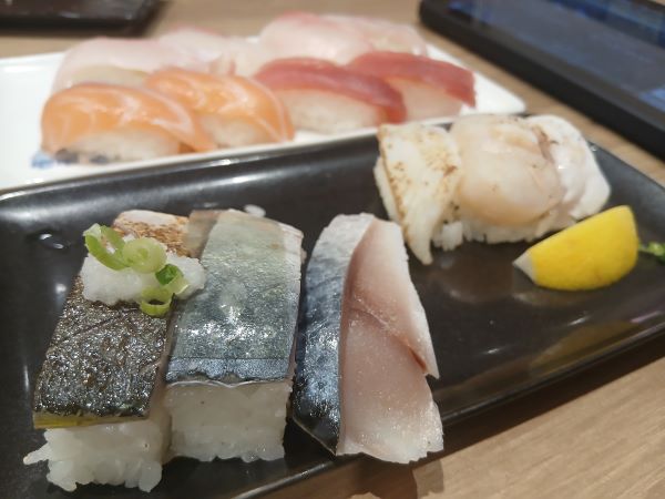 長崎発の回転寿司店「若竹丸 茅ケ崎店」の自家製クレームブリュレが美味しかった!