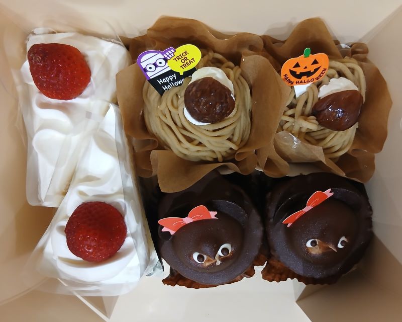誕生日2026(51歳)★ケーキは「デセール洋菓子店」モンブランとタヌキケーキとショートケーキ